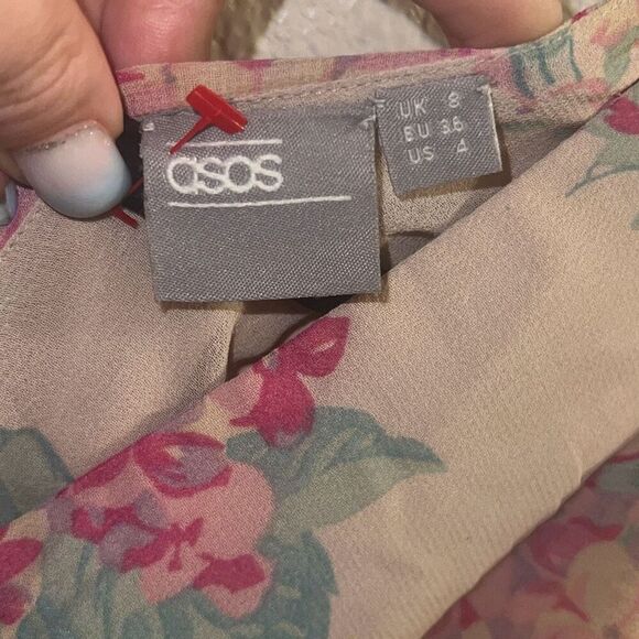 ✨ASOS Wrap Front Angel Sleeve Sz 4 Dress in Pretty Hydrangea Print✨ - Picture 8 of 9